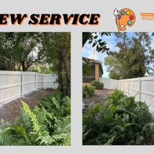 To-quality-Wood-privacy-fence-painted 2